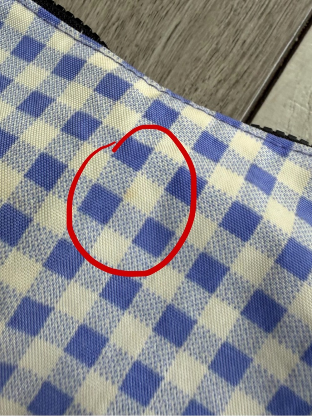BAGGU: UO Exclusive Pansy Blue Gingham Small Crescent Bag - Picture 3 of 7